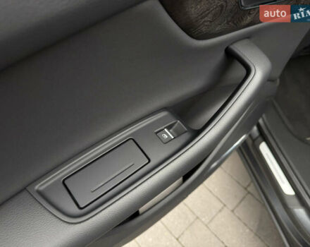 Серый Ауди Q8, объемом двигателя 3 л и пробегом 127 тыс. км за 47999 $, фото 56 на Automoto.ua