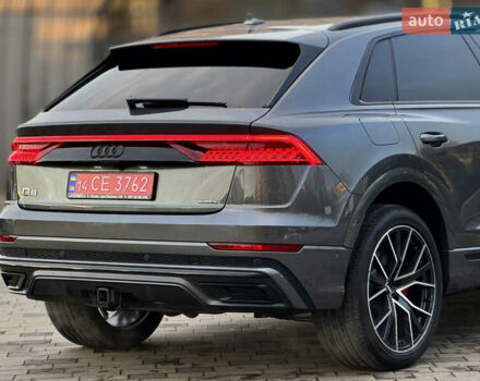 Сірий Ауді Q8, об'ємом двигуна 3 л та пробігом 139 тис. км за 44000 $, фото 48 на Automoto.ua