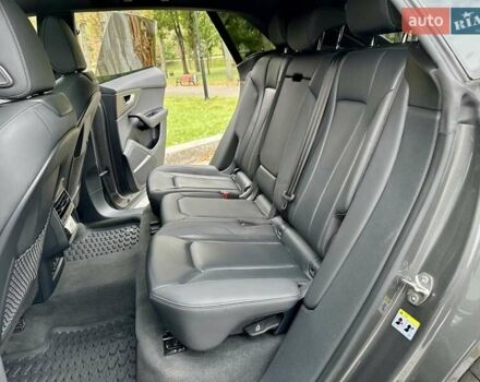 Серый Ауди Q8, объемом двигателя 3 л и пробегом 125 тыс. км за 48999 $, фото 99 на Automoto.ua