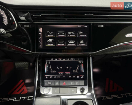 Серый Ауди Q8, объемом двигателя 3 л и пробегом 74 тыс. км за 54500 $, фото 25 на Automoto.ua