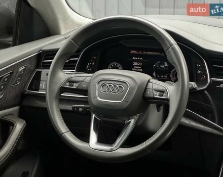 Серый Ауди Q8, объемом двигателя 3 л и пробегом 122 тыс. км за 56500 $, фото 32 на Automoto.ua