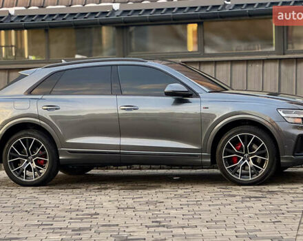 Сірий Ауді Q8, об'ємом двигуна 3 л та пробігом 139 тис. км за 44000 $, фото 45 на Automoto.ua