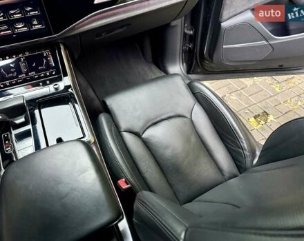 Ауді Q8 2019 у Дніпро (Дніпропетровську) на Automoto.ua Сірий Ауді Q8, об'ємом двигуна 2.97 л та пробігом 120 тис. км за 60500 $, фото 27 на Automoto.ua