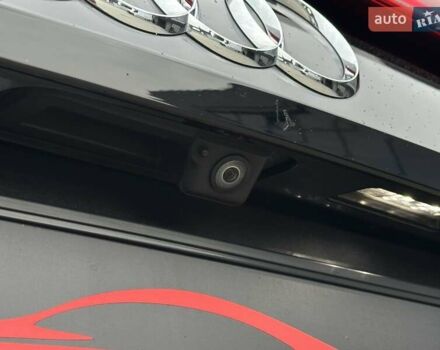 Серый Ауди Q8, объемом двигателя 3 л и пробегом 122 тыс. км за 56500 $, фото 17 на Automoto.ua