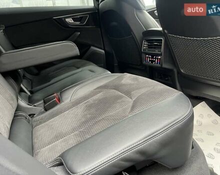 Сірий Ауді Q8, об'ємом двигуна 2.97 л та пробігом 78 тис. км за 65099 $, фото 29 на Automoto.ua