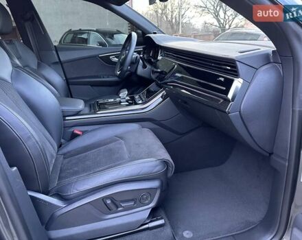 Серый Ауди Q8, объемом двигателя 2.97 л и пробегом 89 тыс. км за 69950 $, фото 35 на Automoto.ua