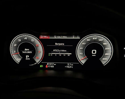 Серый Ауди Q8, объемом двигателя 3 л и пробегом 61 тыс. км за 56000 $, фото 53 на Automoto.ua