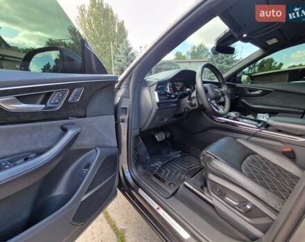 Серый Ауди Q8, объемом двигателя 3 л и пробегом 91 тыс. км за 72000 $, фото 12 на Automoto.ua