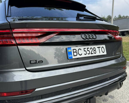 Серый Ауди Q8, объемом двигателя 3 л и пробегом 61 тыс. км за 56000 $, фото 47 на Automoto.ua