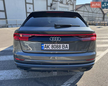 Серый Ауди Q8, объемом двигателя 3 л и пробегом 63 тыс. км за 59900 $, фото 48 на Automoto.ua