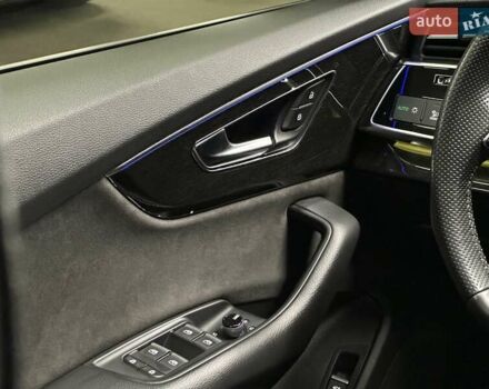 Серый Ауди Q8, объемом двигателя 2.97 л и пробегом 99 тыс. км за 72000 $, фото 36 на Automoto.ua