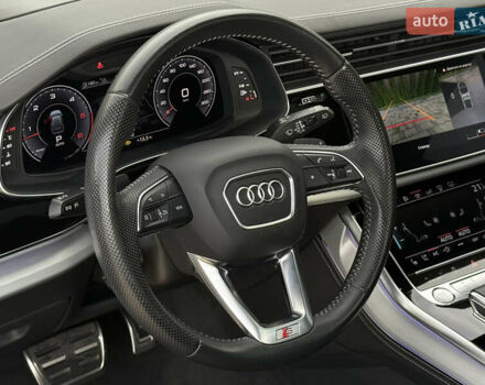 Сірий Ауді Q8, об'ємом двигуна 3 л та пробігом 101 тис. км за 60000 $, фото 62 на Automoto.ua