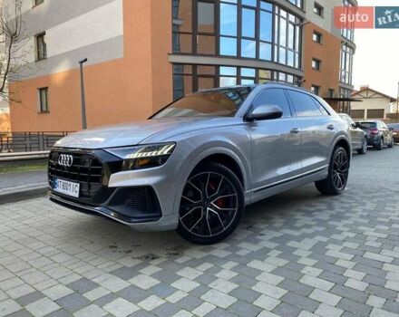 Серый Ауди Q8, объемом двигателя 3 л и пробегом 61 тыс. км за 63000 $, фото 3 на Automoto.ua
