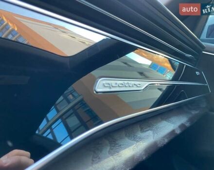 Серый Ауди Q8, объемом двигателя 3 л и пробегом 61 тыс. км за 63000 $, фото 74 на Automoto.ua