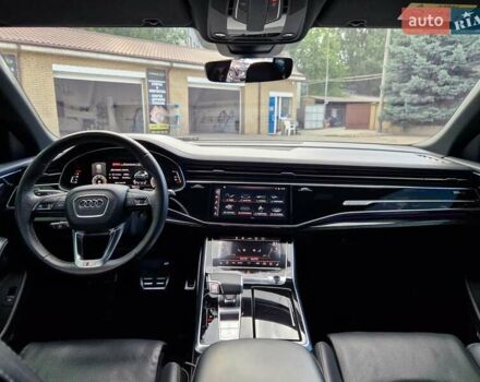 Серый Ауди Q8, объемом двигателя 3 л и пробегом 91 тыс. км за 72000 $, фото 28 на Automoto.ua