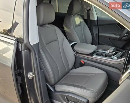 Серый Ауди Q8, объемом двигателя 3 л и пробегом 11 тыс. км за 67900 $, фото 11 на Automoto.ua