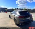 Сірий Ауді Q8, об'ємом двигуна 4 л та пробігом 42 тис. км за 77000 $, фото 2 на Automoto.ua
