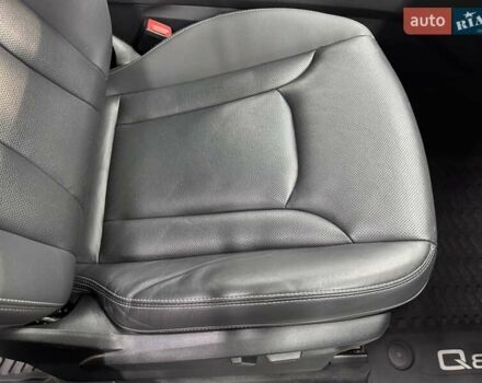 Серый Ауди Q8, объемом двигателя 3 л и пробегом 61 тыс. км за 56000 $, фото 14 на Automoto.ua