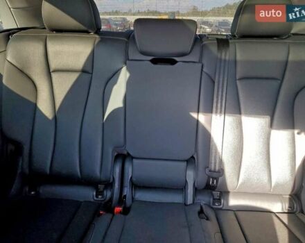 Серый Ауди Q8, объемом двигателя 3 л и пробегом 126 тыс. км за 19300 $, фото 9 на Automoto.ua