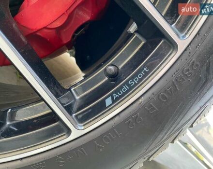 Серый Ауди Q8, объемом двигателя 3 л и пробегом 61 тыс. км за 63000 $, фото 105 на Automoto.ua