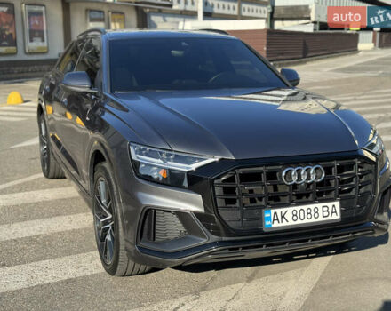 Серый Ауди Q8, объемом двигателя 3 л и пробегом 63 тыс. км за 59900 $, фото 5 на Automoto.ua