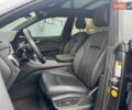 Серый Ауди Q8, объемом двигателя 3 л и пробегом 65 тыс. км за 51990 $, фото 8 на Automoto.ua