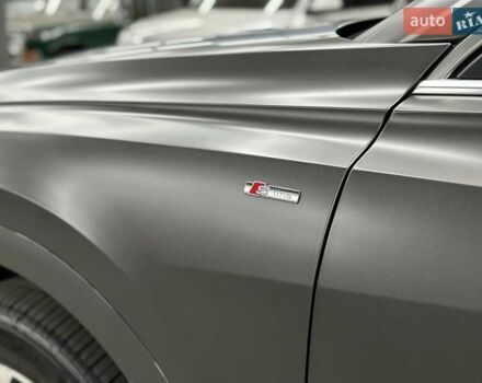 Серый Ауди Q8, объемом двигателя 2.97 л и пробегом 99 тыс. км за 72000 $, фото 13 на Automoto.ua