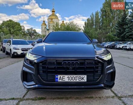 Серый Ауди Q8, объемом двигателя 3 л и пробегом 91 тыс. км за 72000 $, фото 1 на Automoto.ua