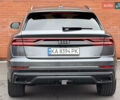 Сірий Ауді Q8, об'ємом двигуна 3 л та пробігом 11 тис. км за 60900 $, фото 4 на Automoto.ua