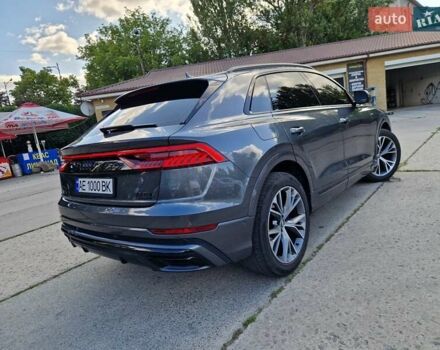 Серый Ауди Q8, объемом двигателя 3 л и пробегом 91 тыс. км за 72000 $, фото 3 на Automoto.ua