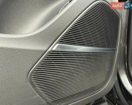 Серый Ауди Q8, объемом двигателя 2.97 л и пробегом 74 тыс. км за 72999 $, фото 14 на Automoto.ua