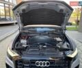 Серый Ауди Q8, объемом двигателя 3 л и пробегом 61 тыс. км за 63000 $, фото 102 на Automoto.ua