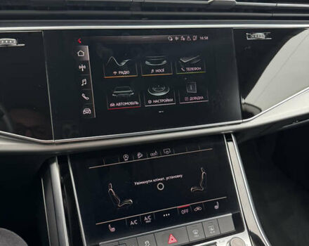 Сірий Ауді Q8, об'ємом двигуна 2.97 л та пробігом 73 тис. км за 57500 $, фото 18 на Automoto.ua