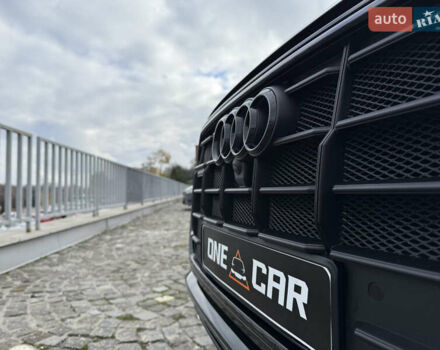 Серый Ауди Q8, объемом двигателя 2.97 л и пробегом 74 тыс. км за 72999 $, фото 11 на Automoto.ua