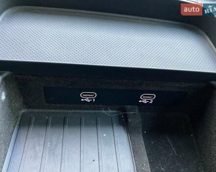 Серый Ауди Q8, объемом двигателя 3 л и пробегом 61 тыс. км за 63000 $, фото 77 на Automoto.ua