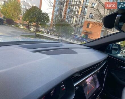 Серый Ауди Q8, объемом двигателя 3 л и пробегом 61 тыс. км за 63000 $, фото 101 на Automoto.ua