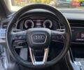 Серый Ауди Q8, объемом двигателя 3 л и пробегом 61 тыс. км за 63000 $, фото 60 на Automoto.ua