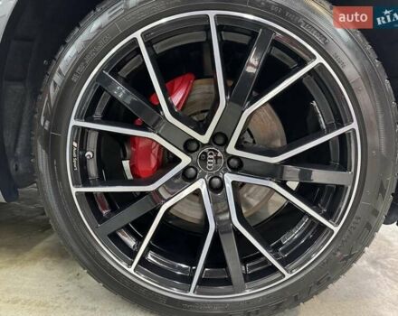 Серый Ауди Q8, объемом двигателя 3 л и пробегом 61 тыс. км за 56000 $, фото 16 на Automoto.ua