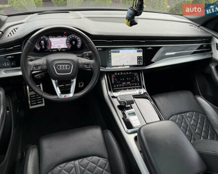 Сірий Ауді Q8, об'ємом двигуна 3 л та пробігом 101 тис. км за 60000 $, фото 110 на Automoto.ua
