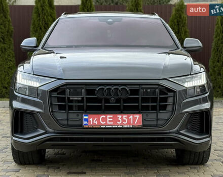 Сірий Ауді Q8, об'ємом двигуна 3 л та пробігом 101 тис. км за 60000 $, фото 5 на Automoto.ua