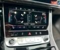 Сірий Ауді Q8, об'ємом двигуна 3 л та пробігом 165 тис. км за 57900 $, фото 22 на Automoto.ua