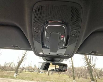 Сірий Ауді Q8, об'ємом двигуна 3 л та пробігом 165 тис. км за 57900 $, фото 12 на Automoto.ua