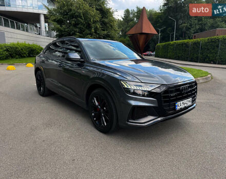Серый Ауди Q8, объемом двигателя 3 л и пробегом 57 тыс. км за 62900 $, фото 2 на Automoto.ua