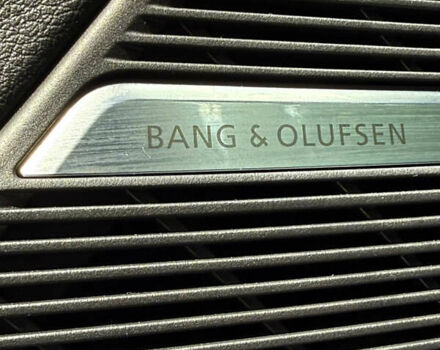 Серый Ауди Q8, объемом двигателя 2.97 л и пробегом 127 тыс. км за 70000 $, фото 20 на Automoto.ua