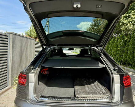 Серый Ауди Q8, объемом двигателя 2.97 л и пробегом 127 тыс. км за 70000 $, фото 6 на Automoto.ua