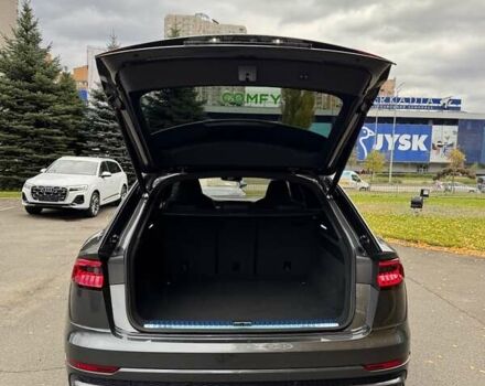 Серый Ауди Q8, объемом двигателя 3 л и пробегом 20 тыс. км за 87000 $, фото 17 на Automoto.ua