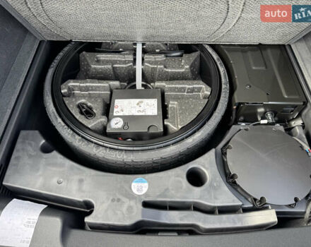 Ауді Q8 2021 у Києві на Automoto.ua Сірий Ауді Q8, об'ємом двигуна 3 л та пробігом 25 тис. км за 73000 $, фото 34 на Automoto.ua