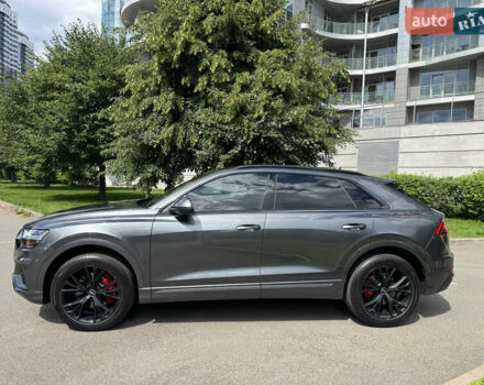 Серый Ауди Q8, объемом двигателя 3 л и пробегом 59 тыс. км за 58500 $, фото 6 на Automoto.ua
