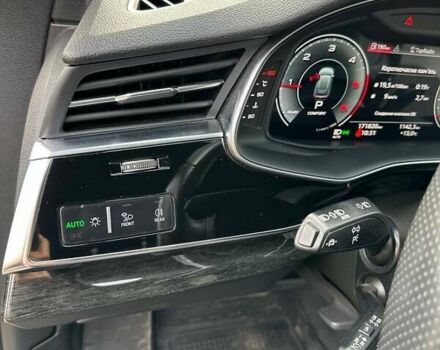 Ауді Q8 2021 у Кам'янське (Дніпродзержинськ) на Automoto.ua Сірий Ауді Q8, об'ємом двигуна 2.97 л та пробігом 165 тис. км за 53999 $, фото 15 на Automoto.ua