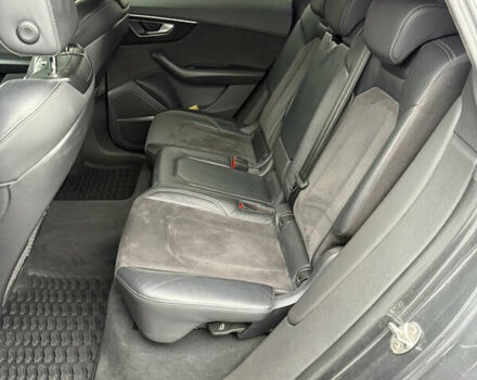 Сірий Ауді Q8, об'ємом двигуна 2.97 л та пробігом 395 тис. км за 39900 $, фото 11 на Automoto.ua